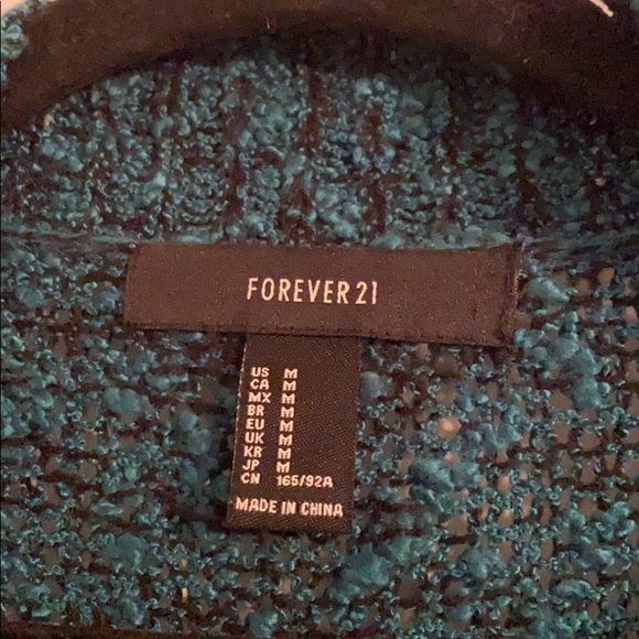 Cardigan - Picture 2 of 5